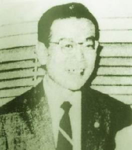 易文 肖像