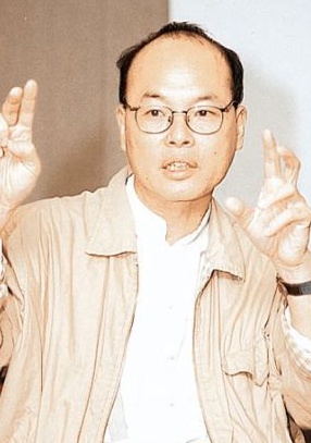 方育平 肖像